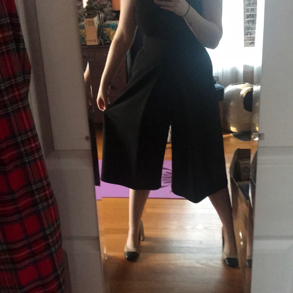 White House black market jumpsuit - Picture 6 of 8